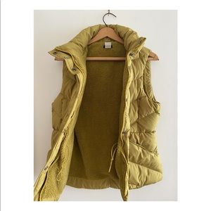 J. Crew Green Puffer Quilted Vest